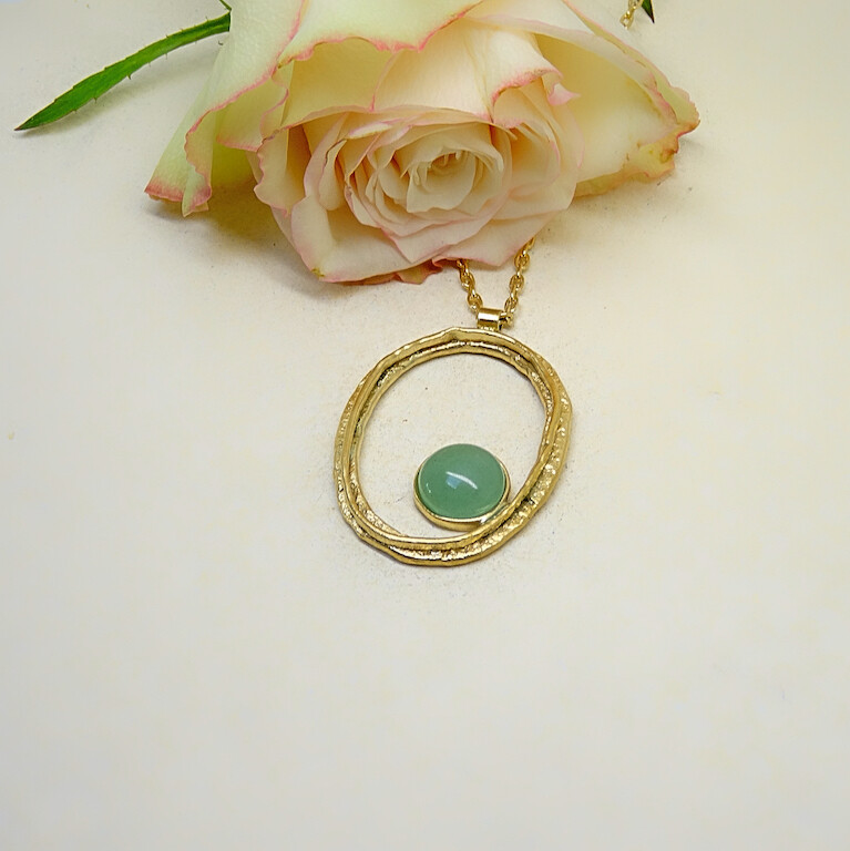 Gold plated pendant - Aventurine