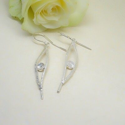 Silver earrings - Moonstone