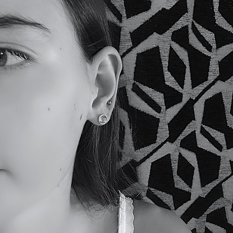Silver ear studs - Amethist