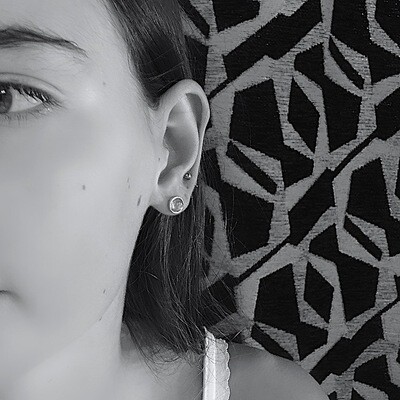 Silver ear studs - Moonstone