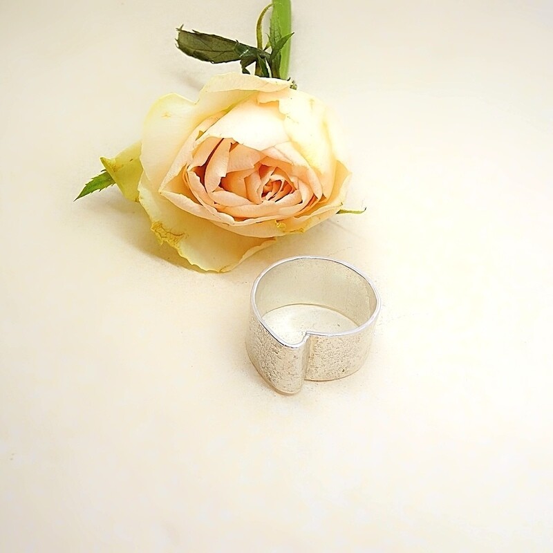 Zilveren ring - Hamer steenslag - boogje - Harry TiLLEY Juwelen