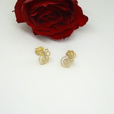 Gold plated ear studs