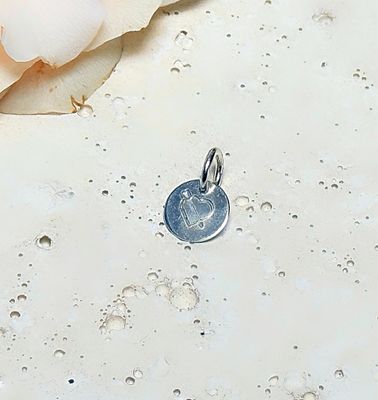Medaille for necklace - Heart with arrow