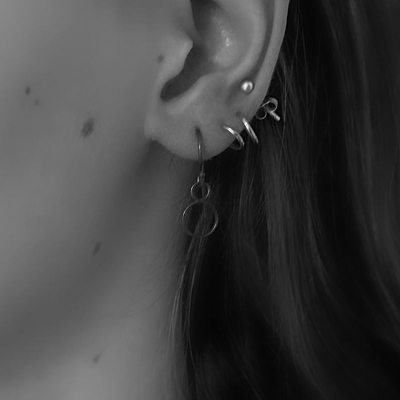 Silver earrings - Black-line
