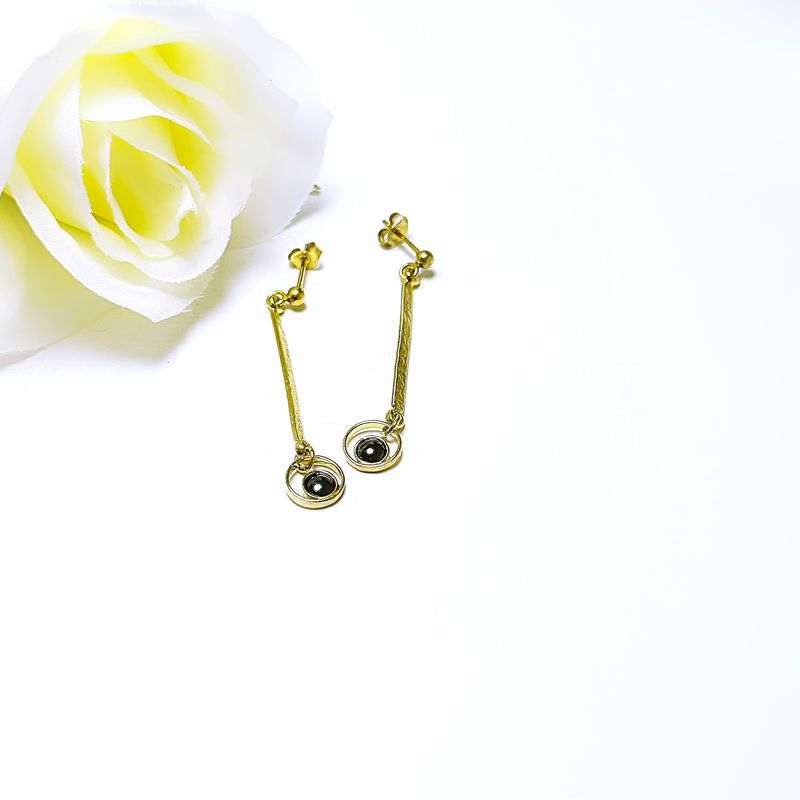 Handmade gold plated stud earrings - Hematite stone