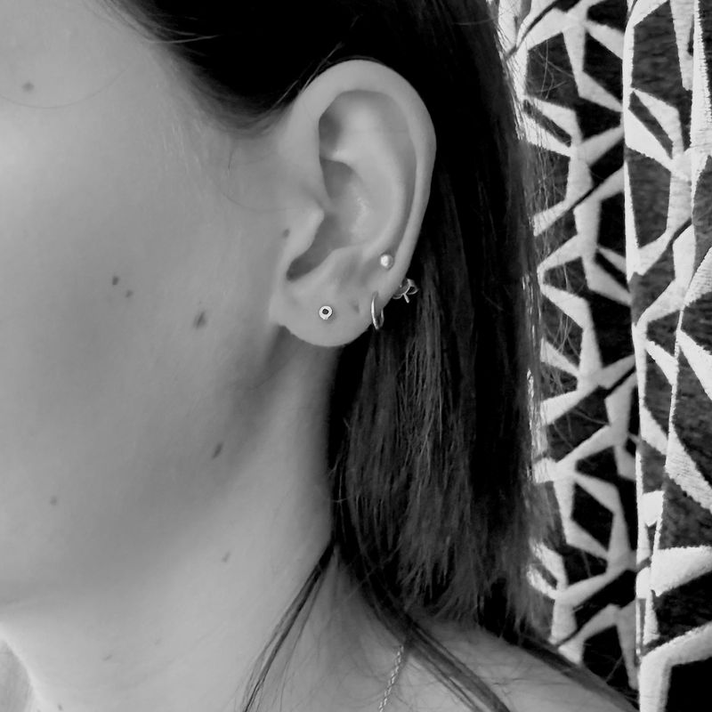 Gold-plated silver stud earrings with small ball