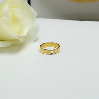 Gold-plated silver ring with a square at the front