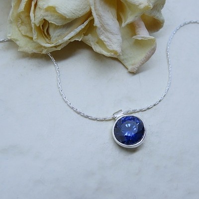 Silver pendant - Sapphire Zirconia stone Silver pendant - Sapphire Zirconia stone