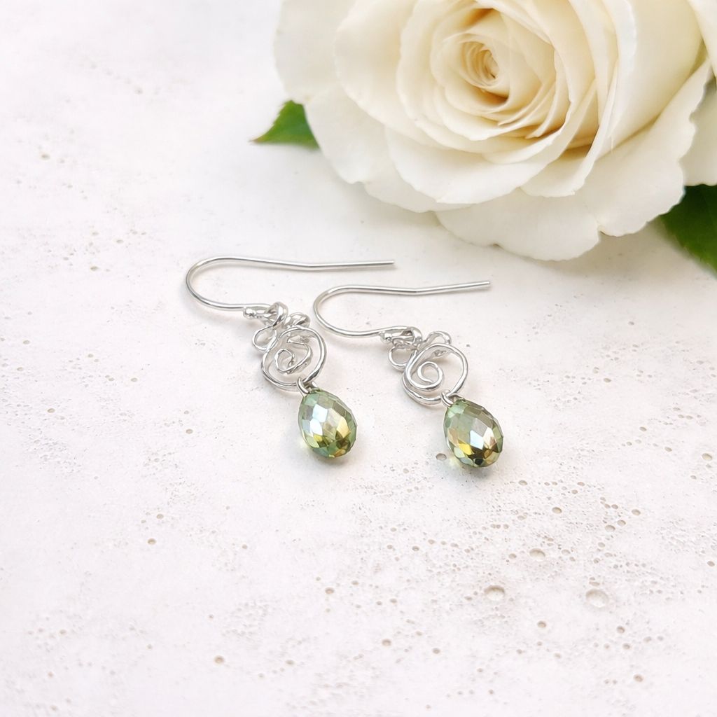 Silver earrings - Little roses - Swarovski pearls