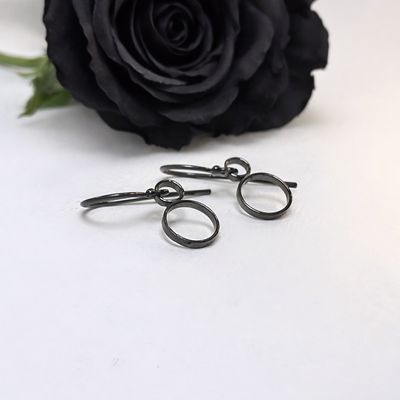 Silver earrings - Black-line