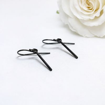 Silver earrings - Black-line