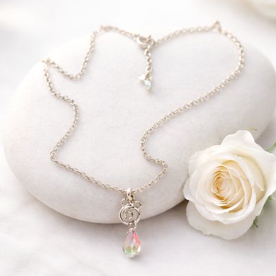 Small pendant with rose from our La Vie en Rose collection