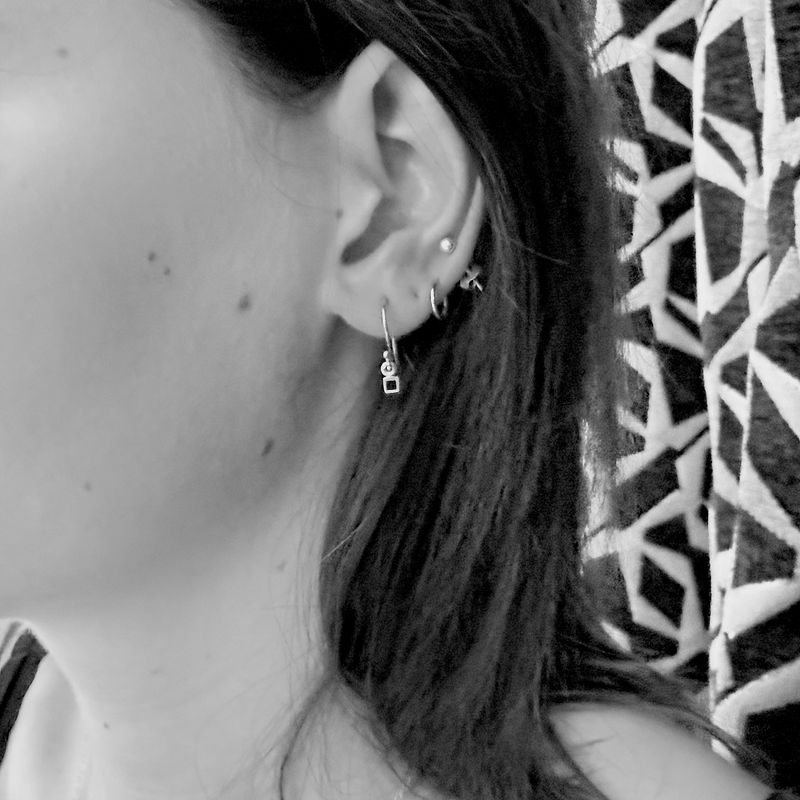 Earrings with small squares in gold-plated silver