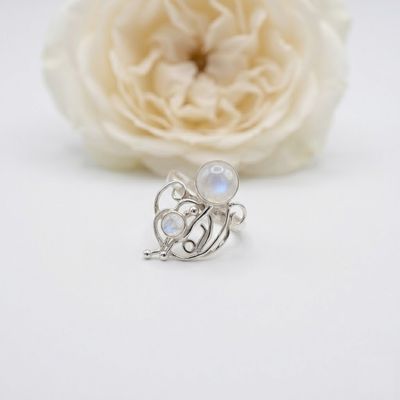 Silver fairy ring - Moonstone