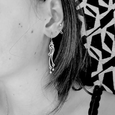 Wavy earrings - Harry TiLLEY creations - 18k silver plated
