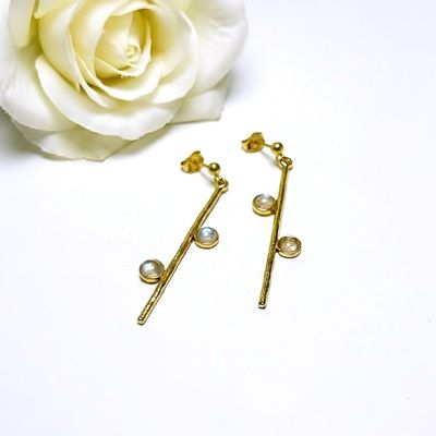 Sleek, straight stud earrings set with moonstones - Handmade by Harry TiLLEY