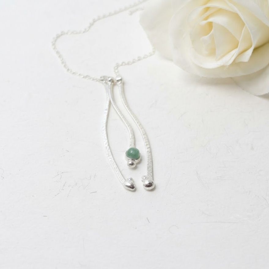 Organic pendant with aventurine stone