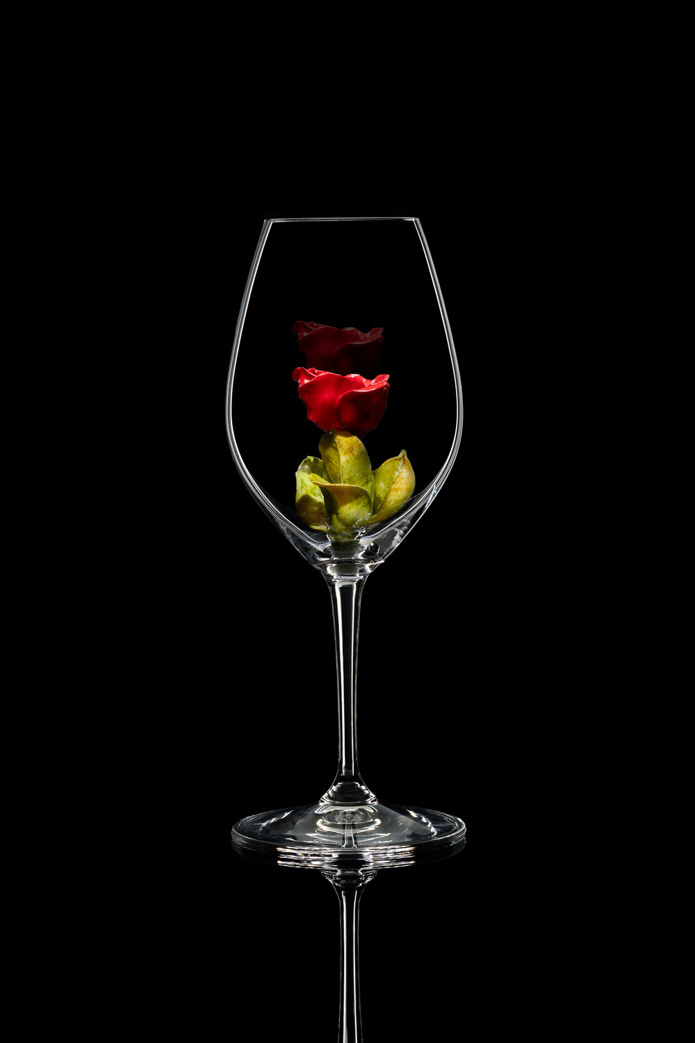 Бокал для шампанского Роза бутон красная, стекло Ридель.