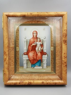 Икона "Богородица на троне"