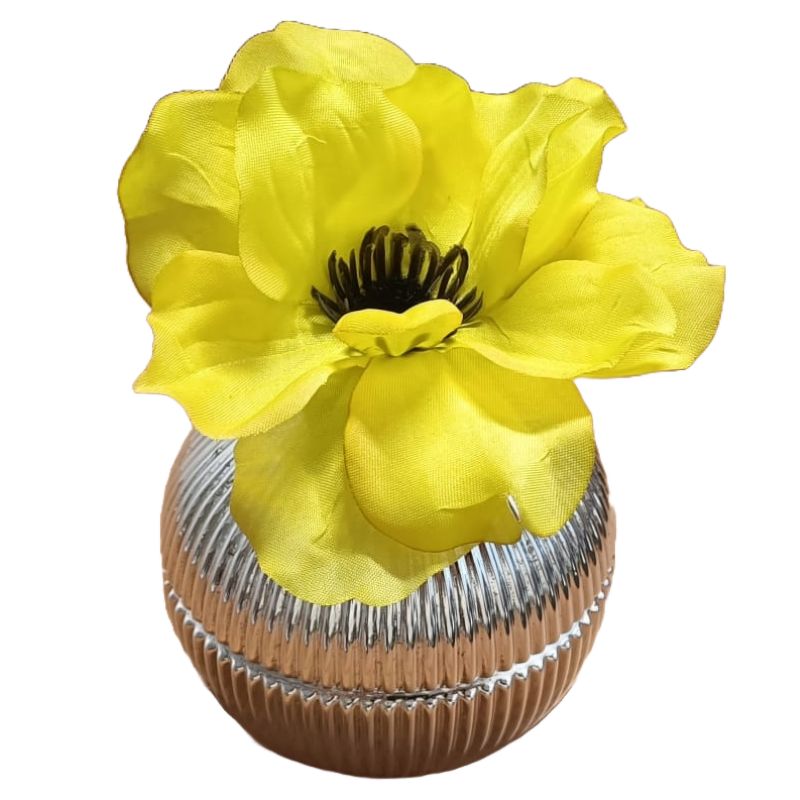 Vaso a Righe in Argento con Fiore