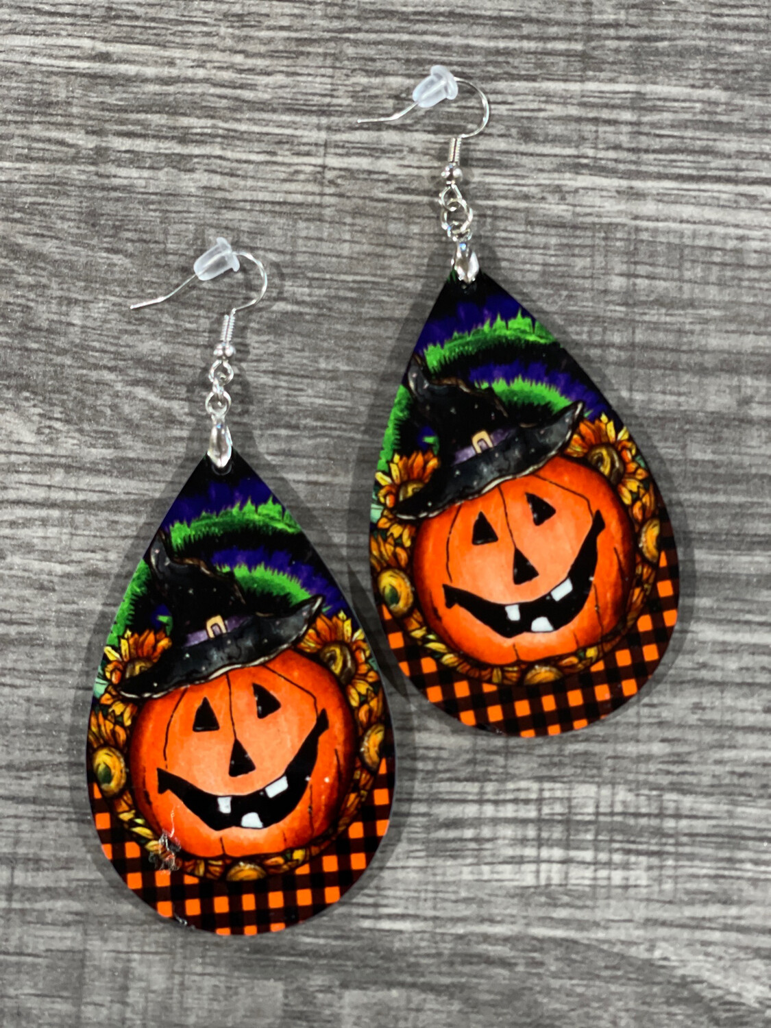 Halloween Spooktacular Pumpkins With Witches Hat