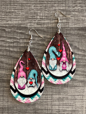 Adorable LOVE Gnomes