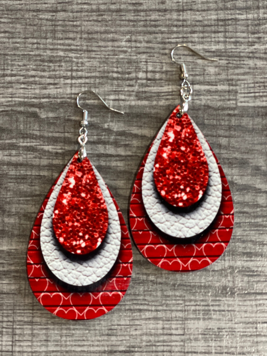 Red Faux Glitter &amp; Faux Leather Look Heart teardrop Earrings
