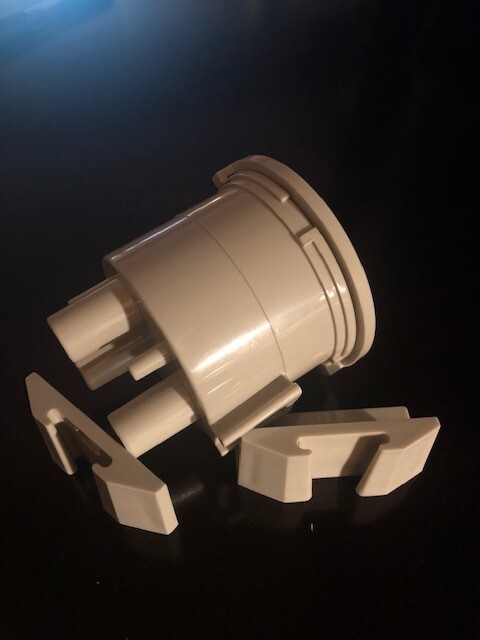 Vacuum Canister. Locking Lid.