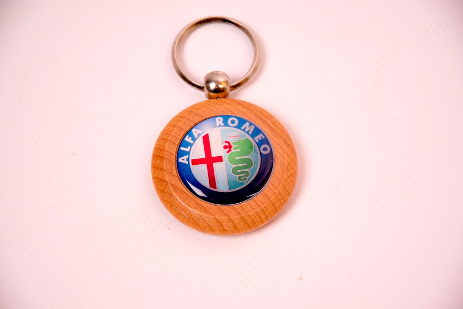Schlüsselanhänger mit Emblem und Lasergravur, Logo Auswahl: ALFA ROMEO