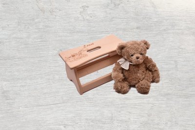 Kinderhocker mit Namens- und Motivgravur