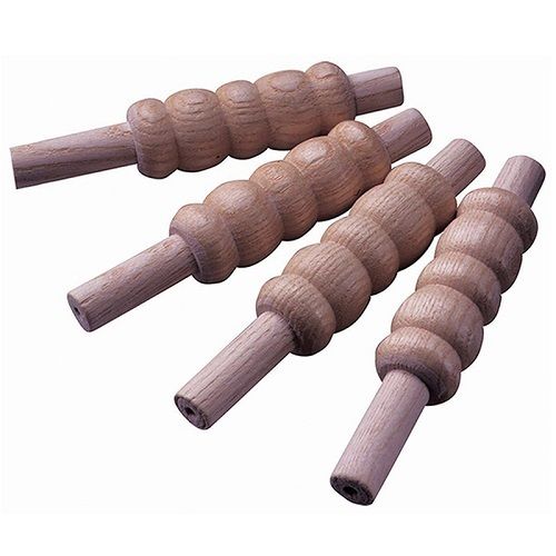 Kookaburra Heavy Wooden Bails Set of 4 Kookaburra Heavy Wooden Bails Set of 4