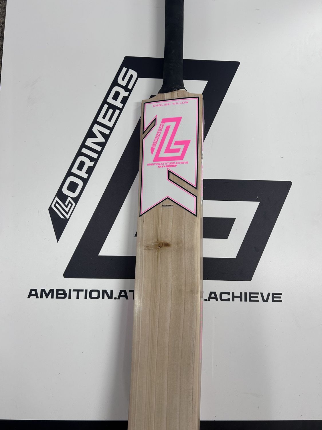 2026 Lily Lorimer Hybrid Reserve Grade Cricket Bat Size - Short Handle 2026 Lily Lorimer Hybrid Reserve Grade Cricket Bat Size - Short Handle