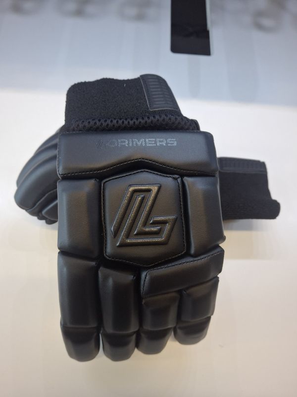 2026 Lorimers Cricket Pro Edition Black Split Finger Batting Gloves 2026 Lorimers Cricket Pro Edition Black Split Finger Batting Gloves