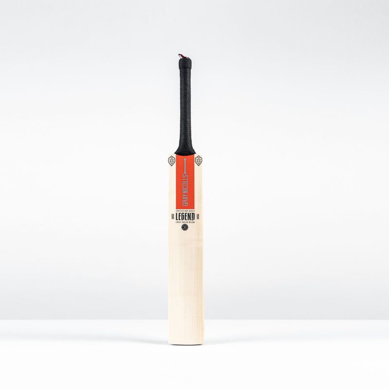 2026 Gray Nicolls Legend Silver Edition Junior Cricket Bat 2026 Gray Nicolls Legend Silver Edition Junior Cricket Bat
