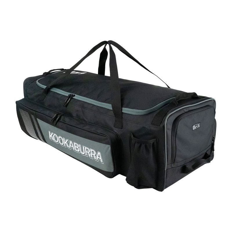 2026 Kookaburra Pro 3500 Black/ Grey Wheelie Cricket Bag Size – 92 x 33 x 30cm 2026 Kookaburra Pro 3500 Black/ Grey Wheelie Cricket Bag Size – 92 x 33 x 30cm