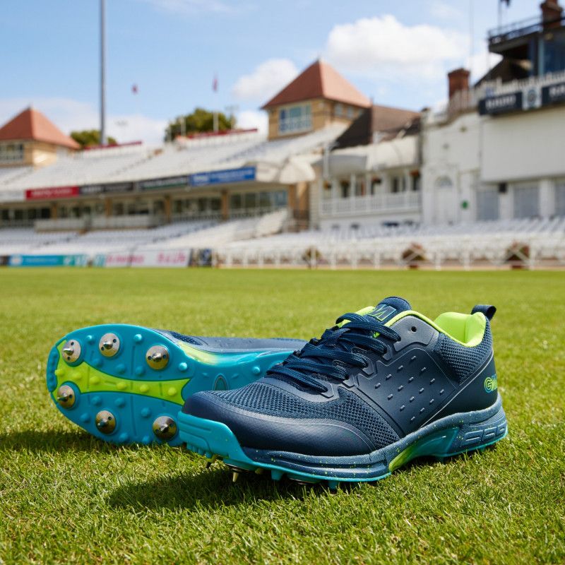 2026 Gunn & Moore Aion Spike Cricket Shoes - Junior - Navy 2026 Gunn & Moore Aion Spike Cricket Shoes - Junior - Navy