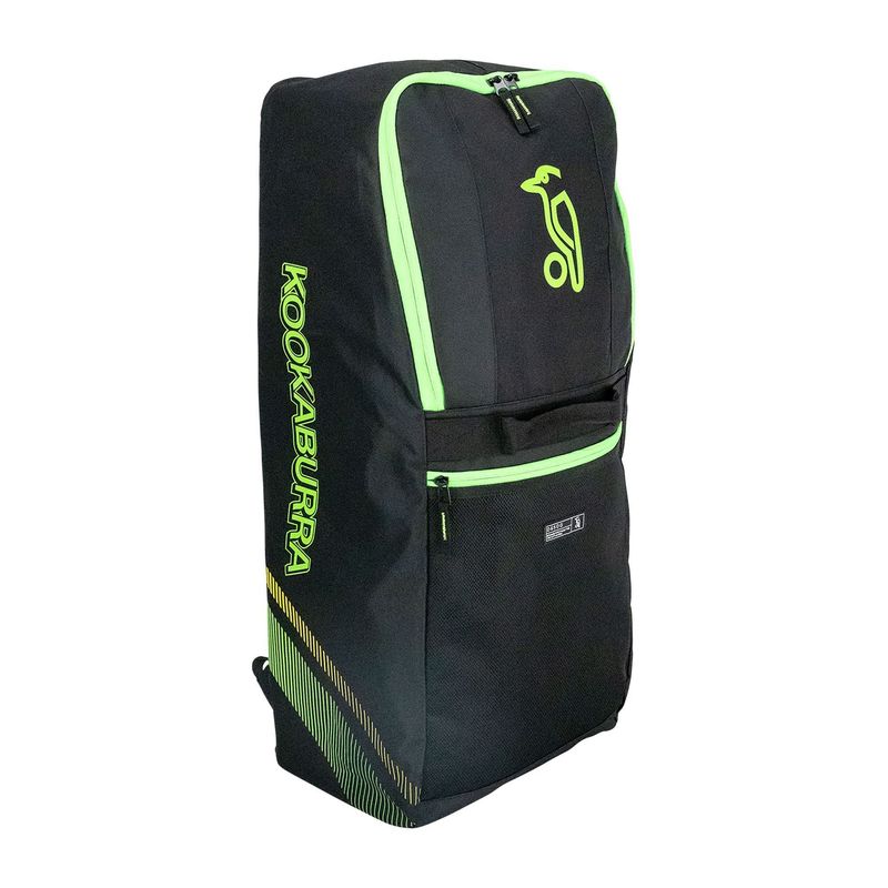 2026 Kookaburra d6500 Junior Duffle Bag Size – 70 x 28 x 24cm 2026 Kookaburra d6500 Junior Duffle Bag Size – 70 x 28 x 24cm