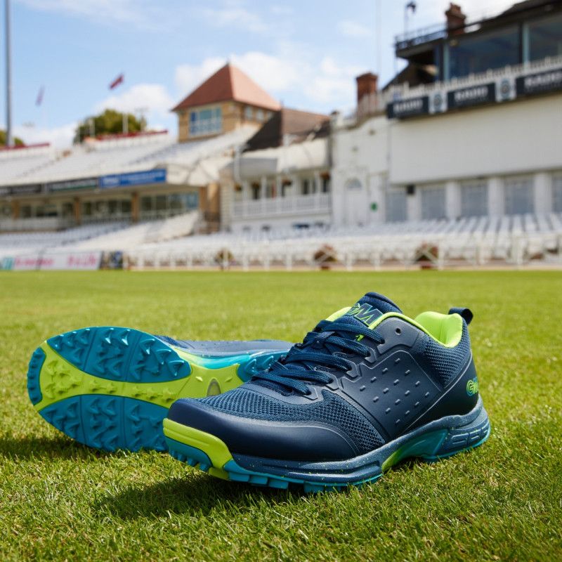 2026 Gunn & Moore Aion All rounder Rubber (NAVY) Cricket Shoes - Adult 2026 Gunn & Moore Aion All rounder Rubber (NAVY) Cricket Shoes - Adult