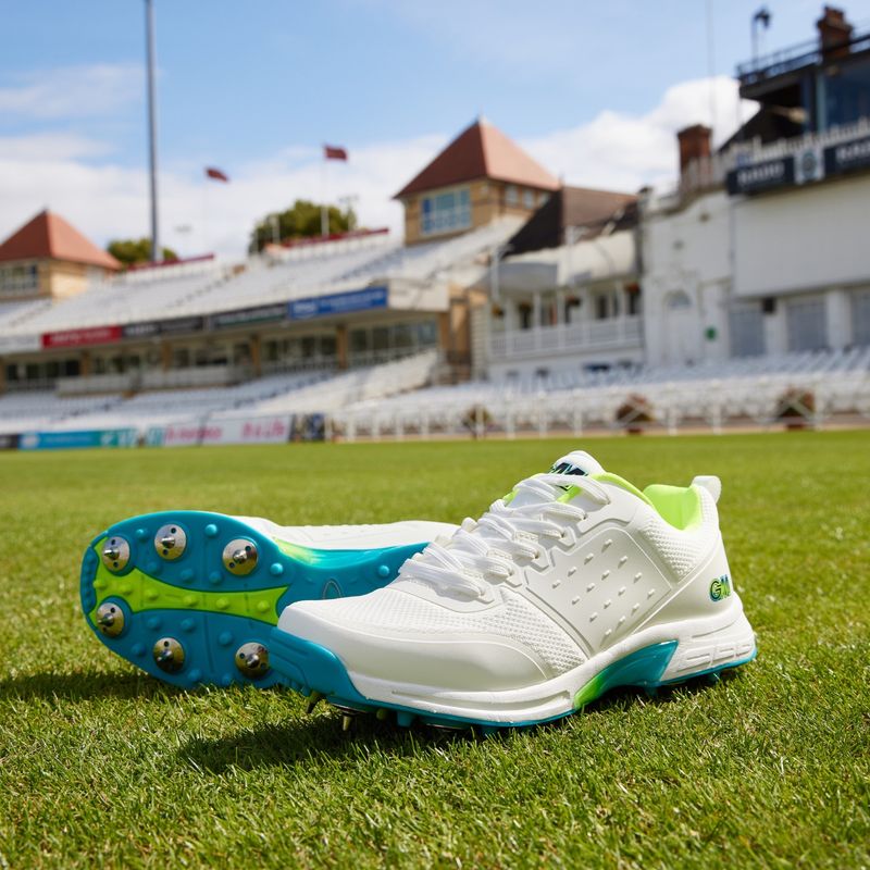 2025 Gunn & Moore Aion Spike Cricket Shoes - Junior 2025 Gunn & Moore Aion Spike Cricket Shoes - Junior