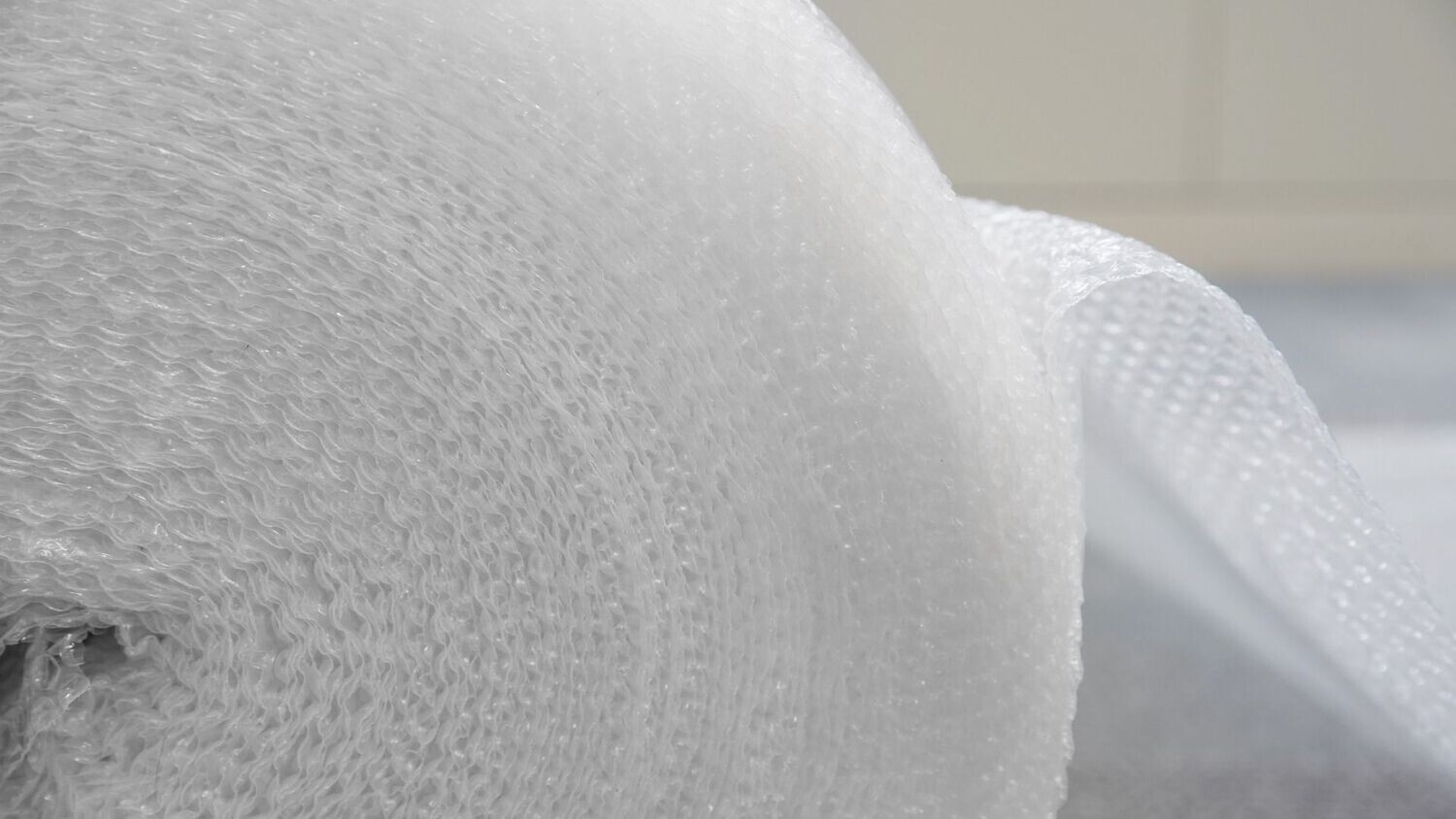 Bubble wrap  - ROLL OF 100M (small bubbles)