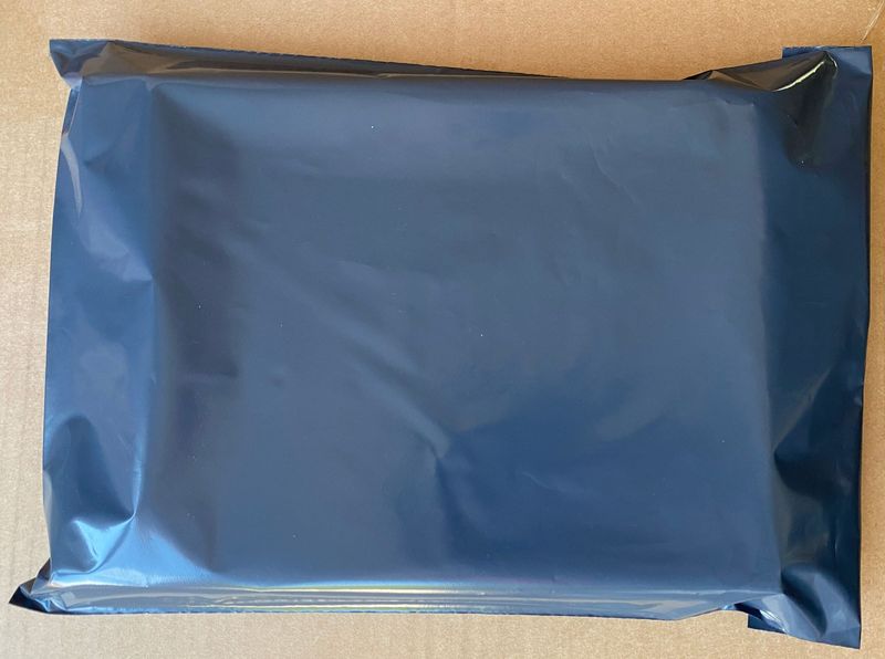 225 x 318mm mailing bag with self adhesive lip - Pack 25