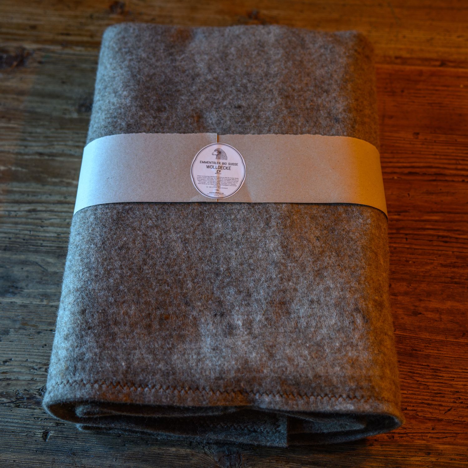 Wolldecke aus hofeigener Schafwolle – Natürlich, weich und wärmend