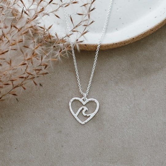 Beach Lover Necklace, Color: Silver