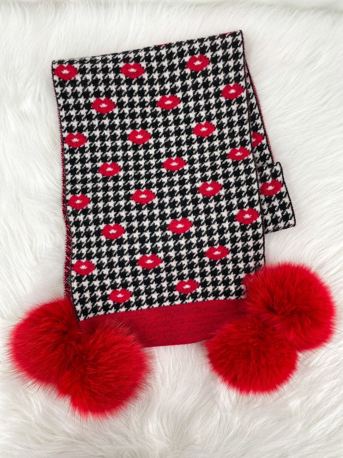 Houndstooth &amp; Lips Scarf with Fox Pom 