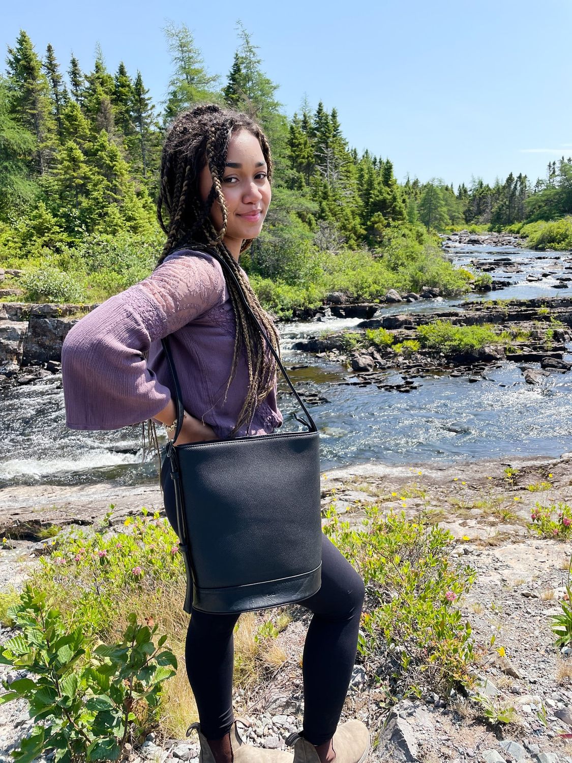 Toby Hobo, Color: Black
