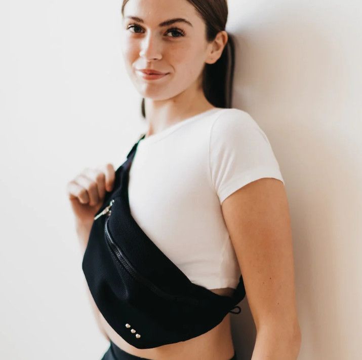 Fast And Free Athletic Bum Bag, Color: Black