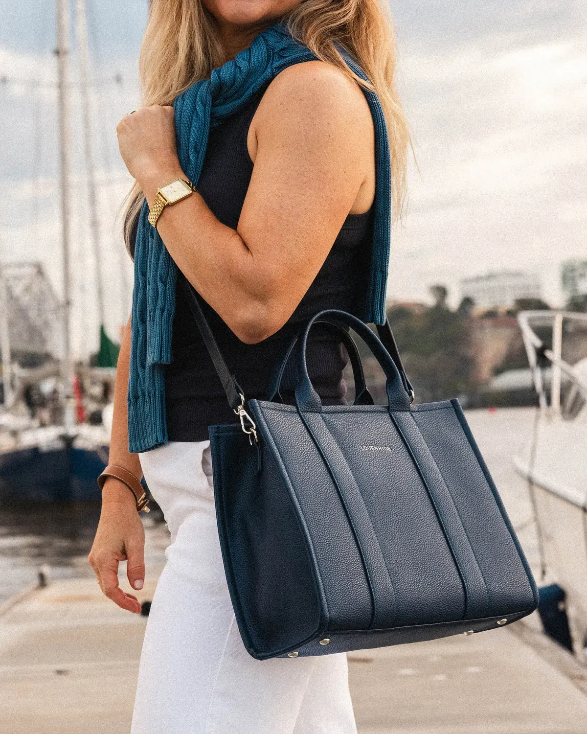 Manhattan Tote Bag