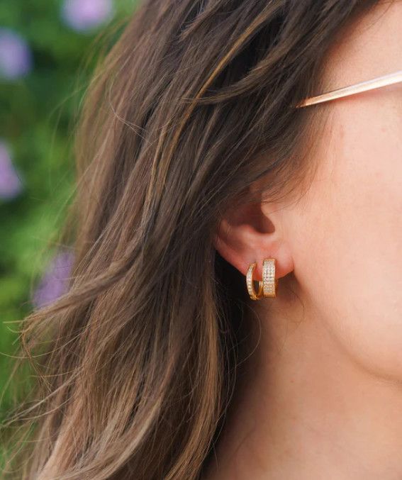 Bold Huggie Hoops, Color: 18K Yellow Gold Vermeil, Stone: Clear