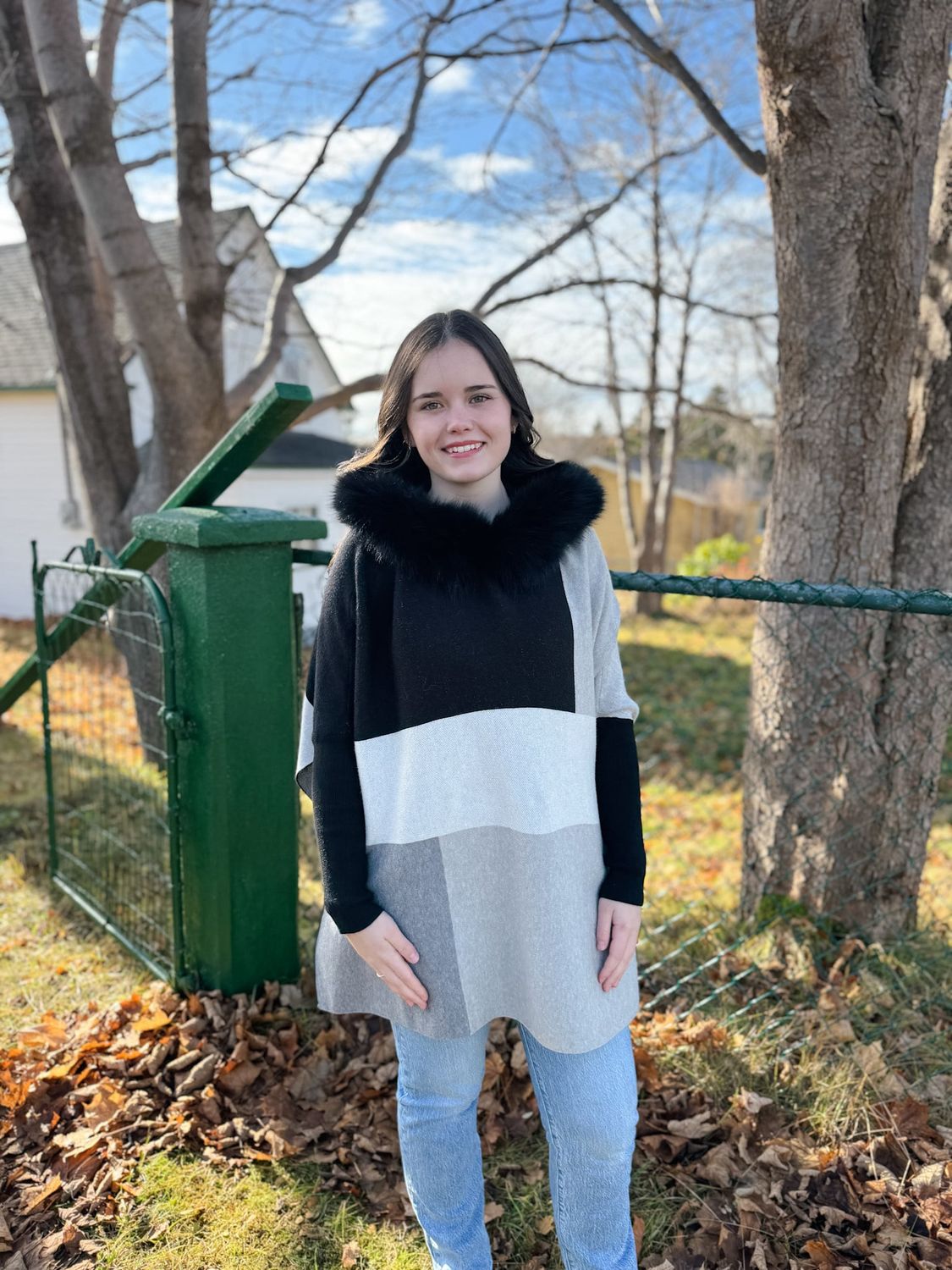 Color Block Sweater Fox Trim, Color: Black