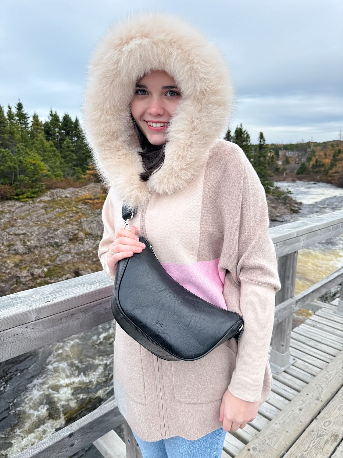 Juliette Crossbody, Color: Black